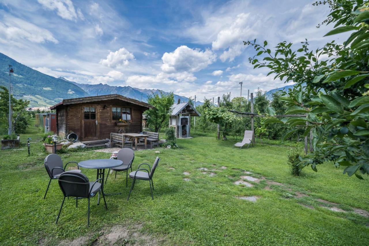 Apartment Tschigat Leilichhof Лана Екстер'єр фото